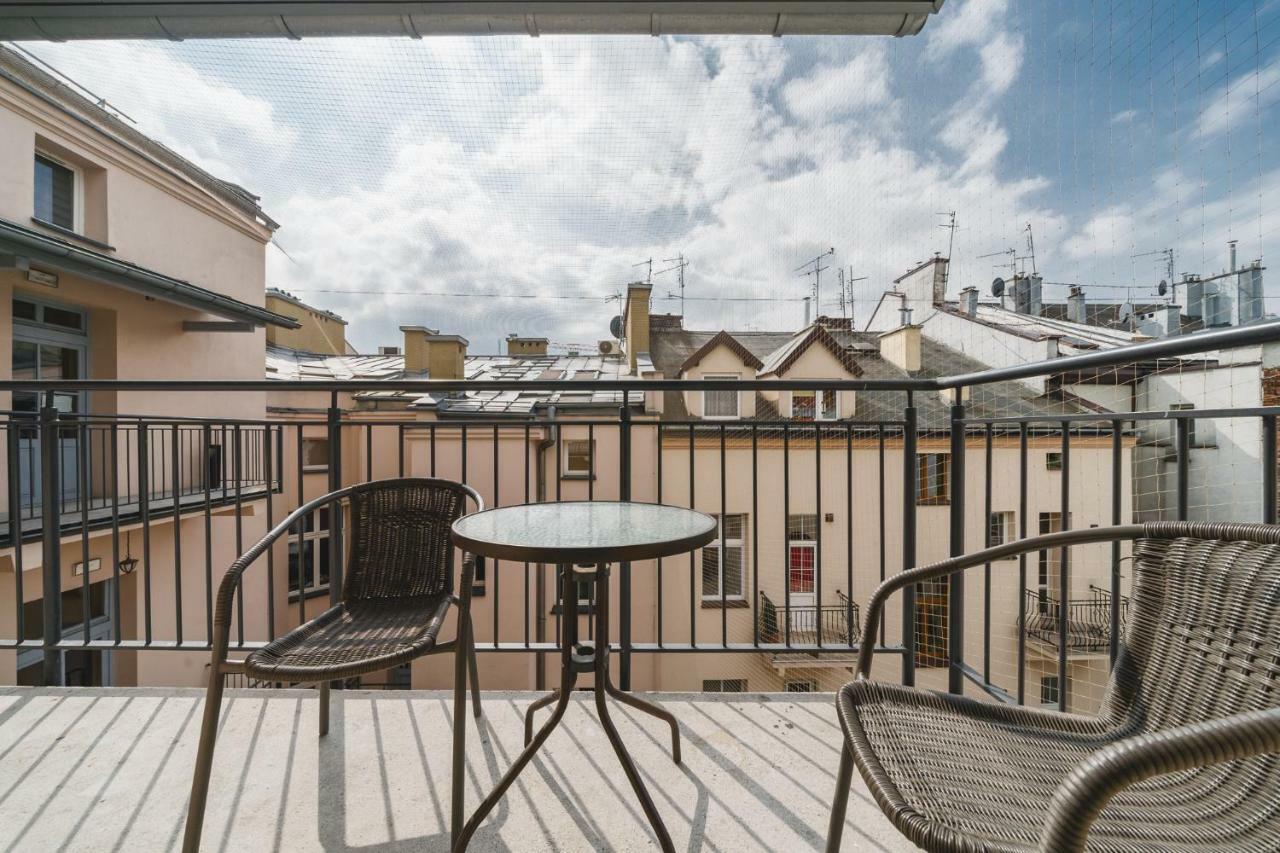 Deluxe Apartments Krakow Brzozowa By Noclegi Renters Exterior photo
